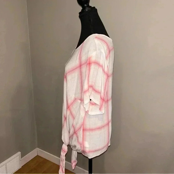 Dex Tee - Picture 2 of 5